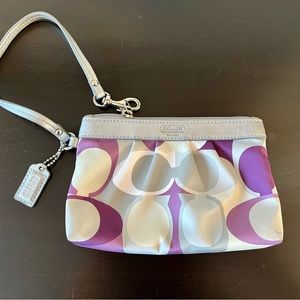 Coach small corner-zip wristlet purse